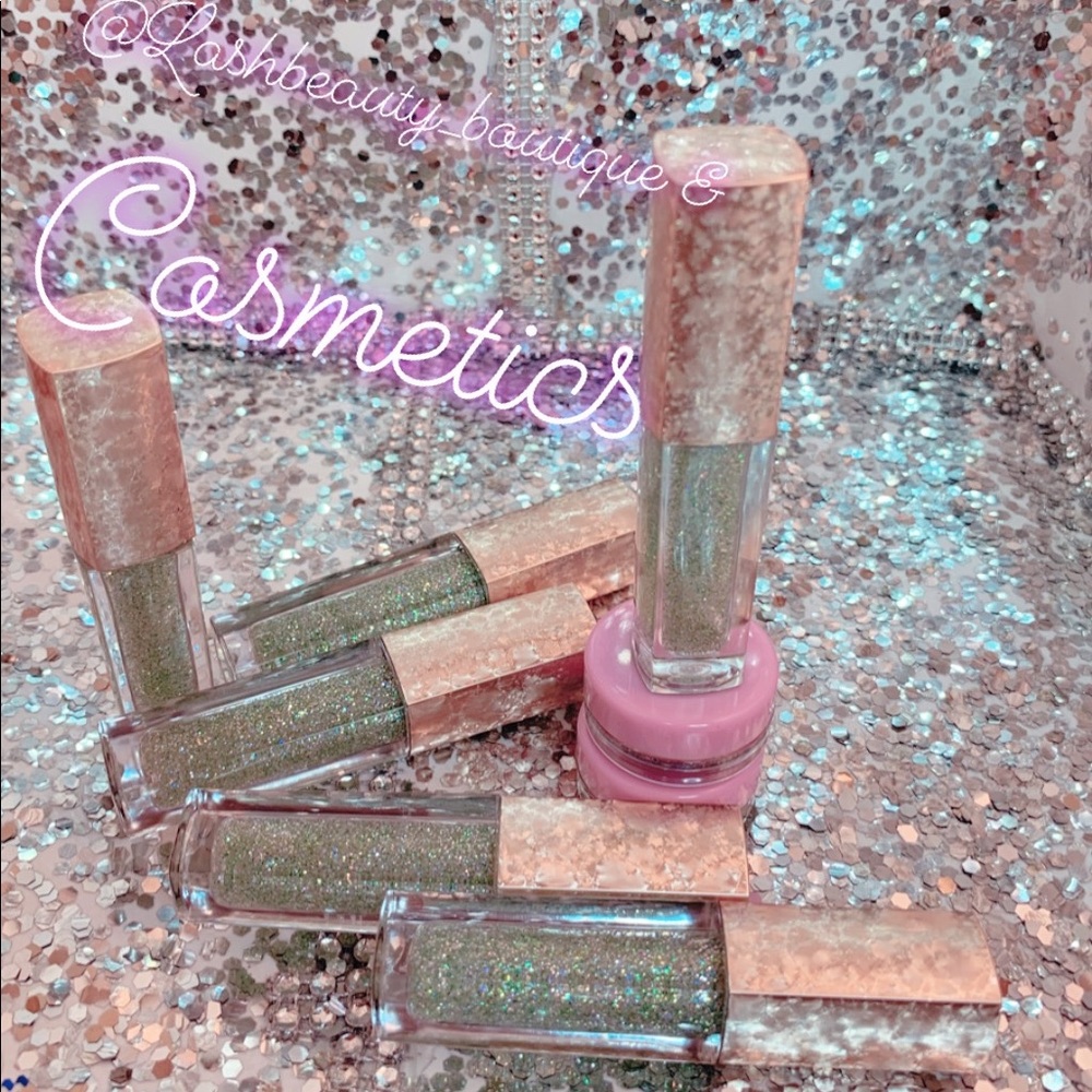 2.5ml Blissful Money Green Lipgloss